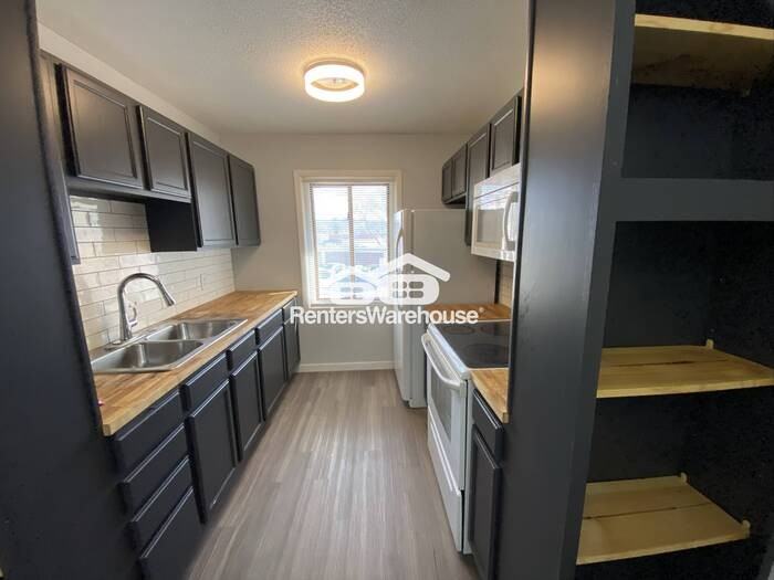 1931 Viking Dr Nw #24 - Photo 6 of 16