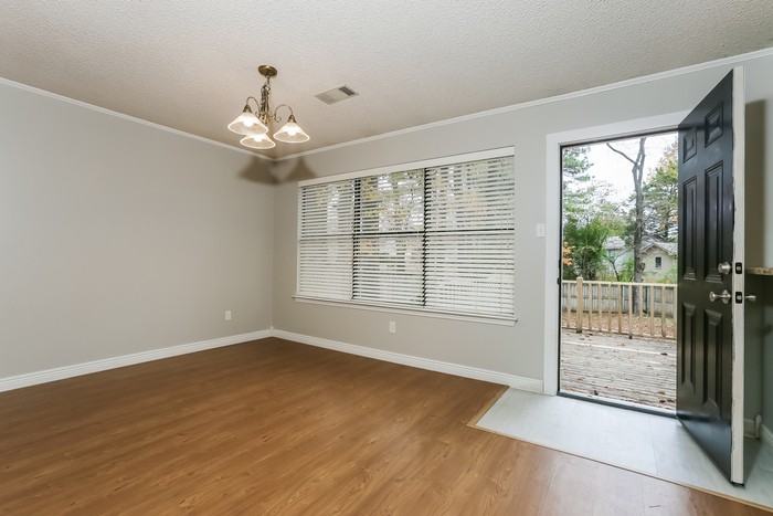 1612 Waldron Cv - Photo 6 of 12