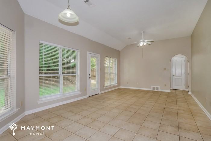 20 Lakewood Cv - Photo 5 of 12