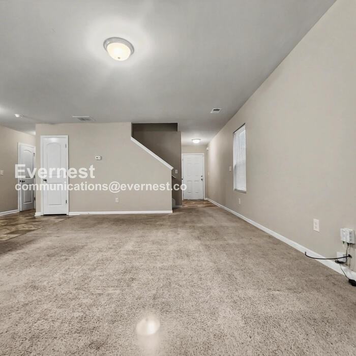 1578 Onalee Dr - Photo 5 of 22