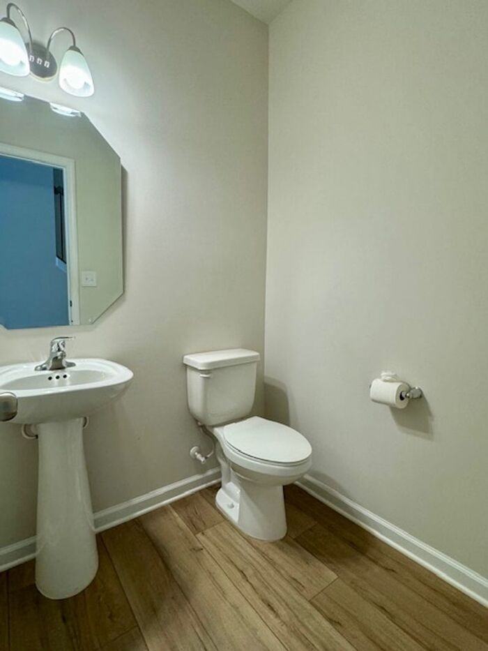 5611 Axil Lane - Photo 7 of 21