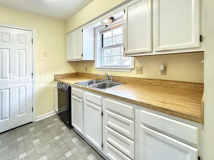 217 Mimosa Ave - Photo 6 of 33