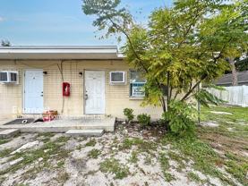 2925 N 46th St #B - Photo 1 of 1