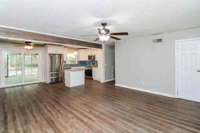 3293 Chisholm Trl Sw - Photo 4 of 15