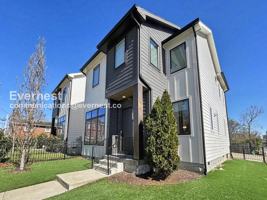 featured image of 1011 Garfield St