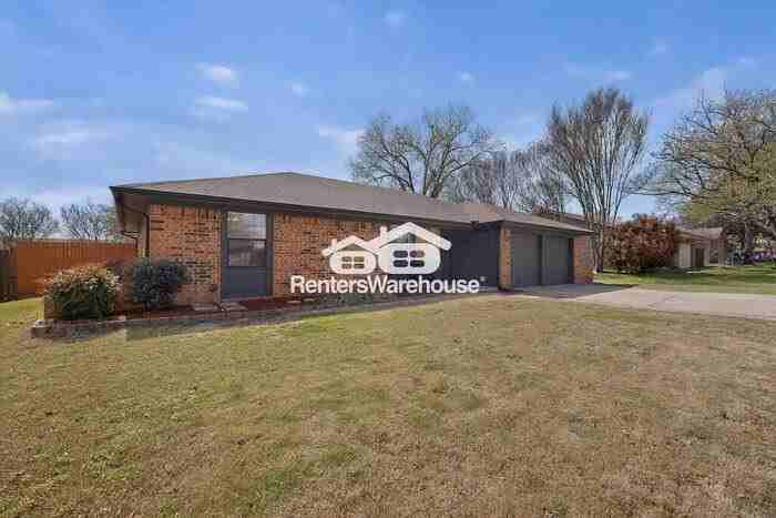 7716 Evergreen Ave - Photo 2 of 44