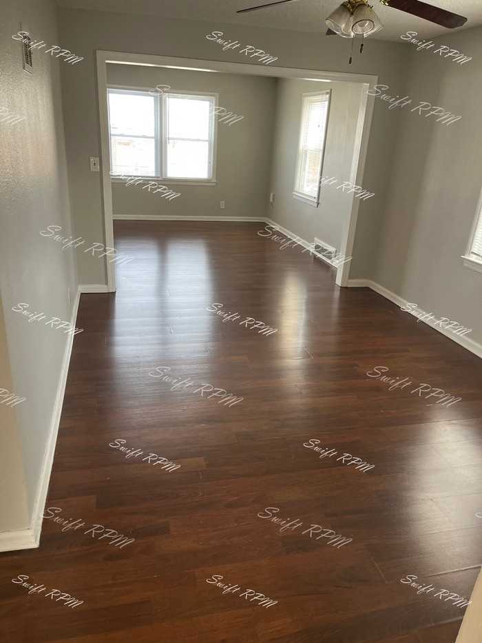 5201 E 12th St #1 - Photo 7 of 20