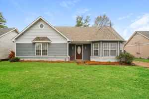 featured image of 4595 Berrypick Ln S