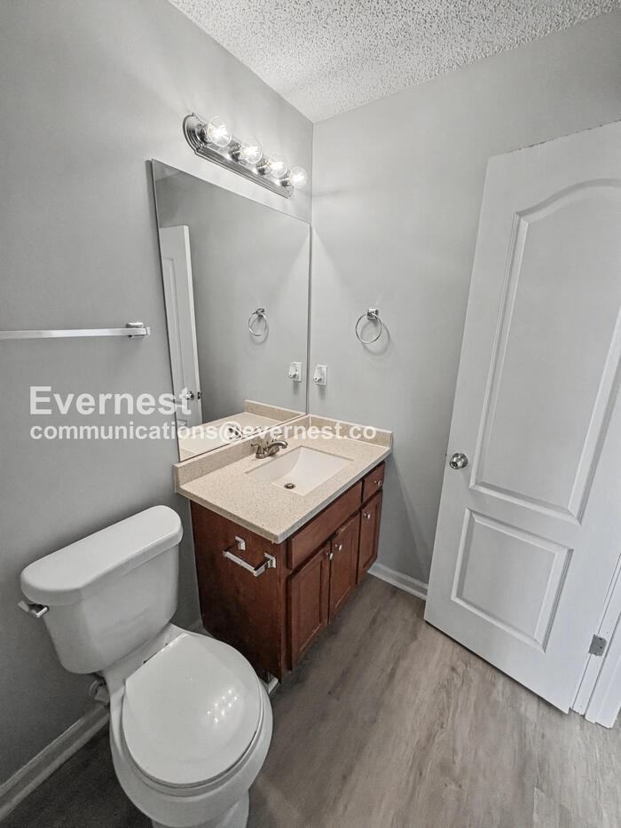 Thomas Rd - Photo 6 of 24