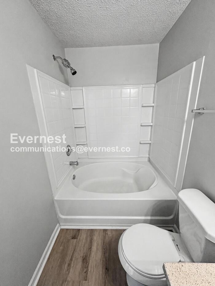 Thomas Rd - Photo 7 of 24