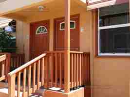 featured image of 906 Washington St #7