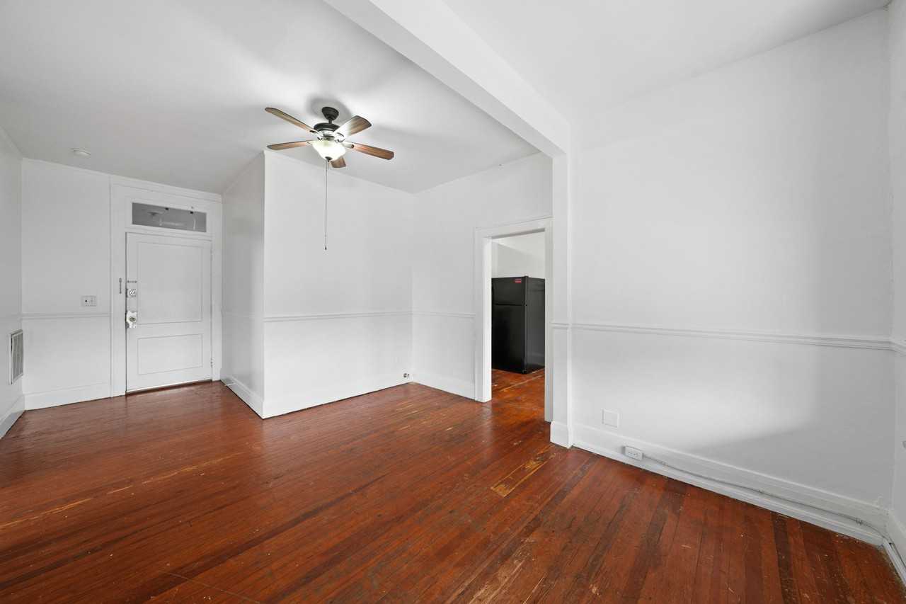 4713 N Florida Ave #A - Photo 3 of 8