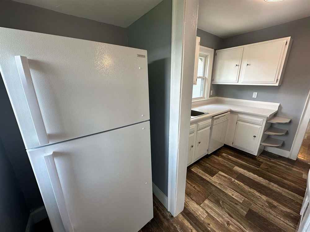 913 19th St #NA - Photo 5 of 26