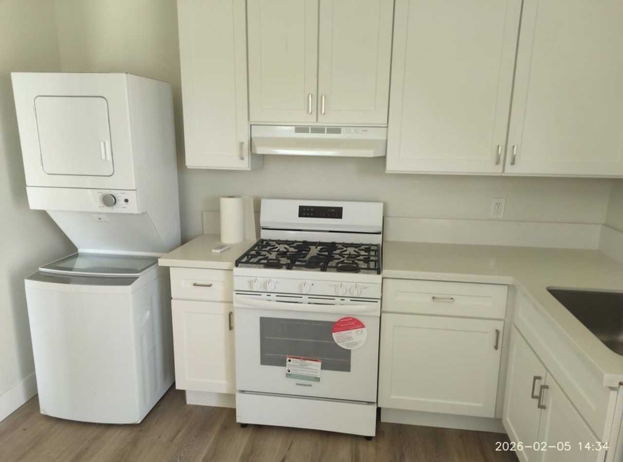 2901 16th Ave #16thAVE - Photo 2 of 6