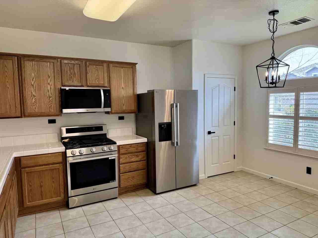 1825 Vermont St #NA - Photo 6 of 17