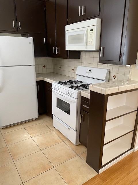 4960 Kester Ave #1 - Photo 4 of 10