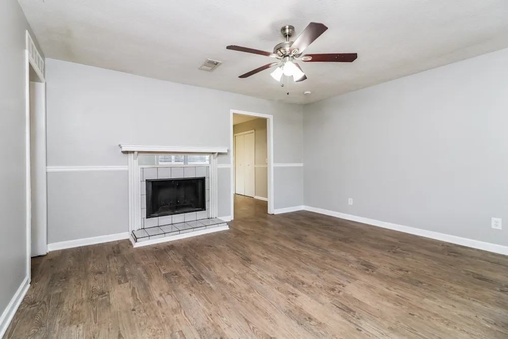 6568 Smiley Ave #NA - Photo 4 of 5