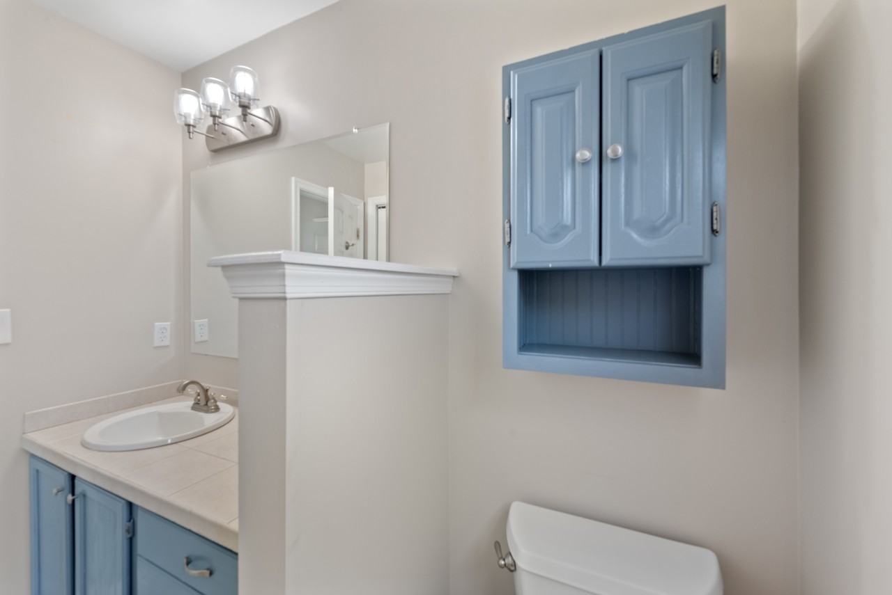 1904 Bethesda Ct #NA - Photo 6 of 50