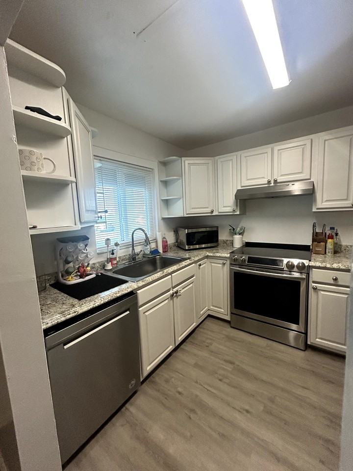 201 Street Lucie Ln #601 - Photo 5 of 13