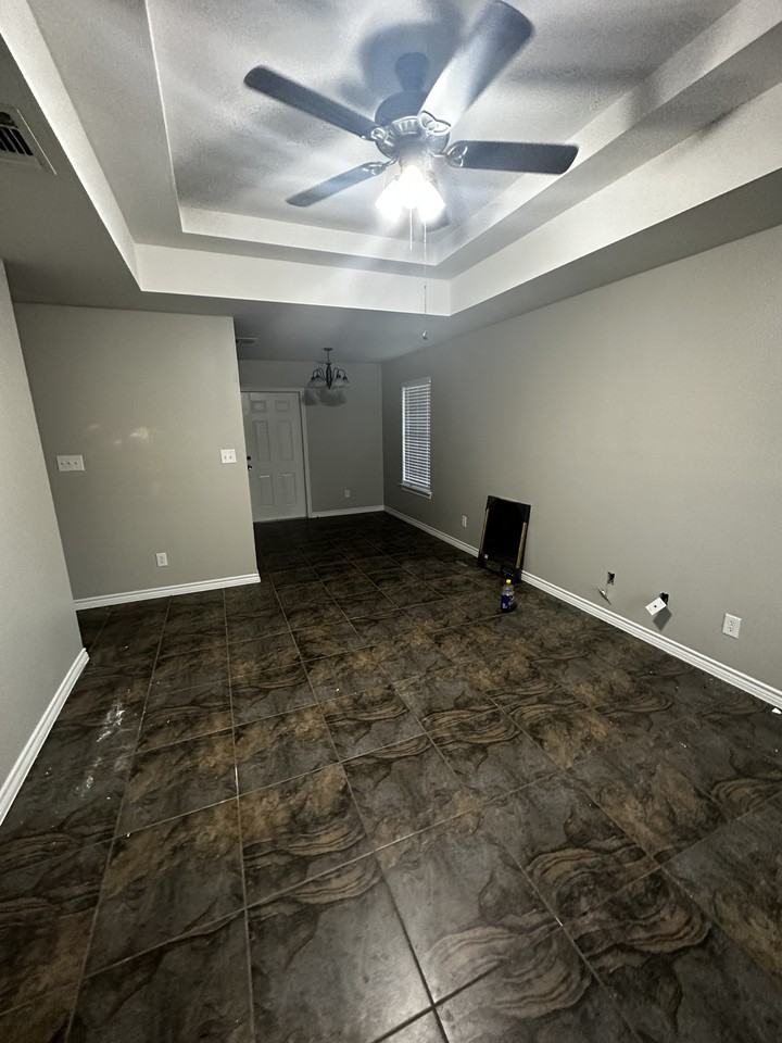 158 Valencia Dr #NA - Photo 4 of 10