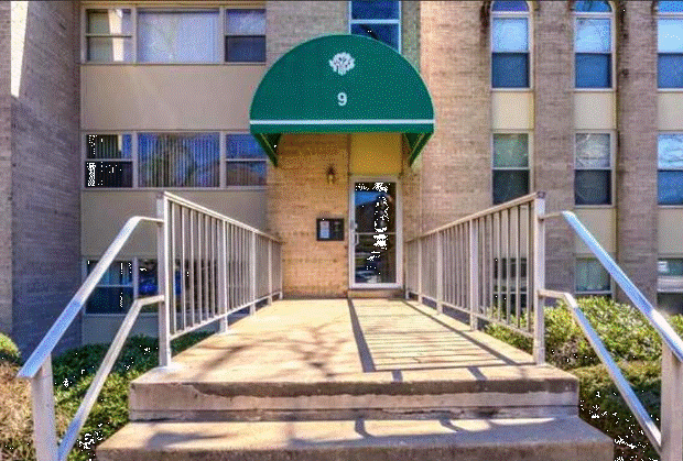 9 Canterbury Sq #201 - Photo 5 of 7