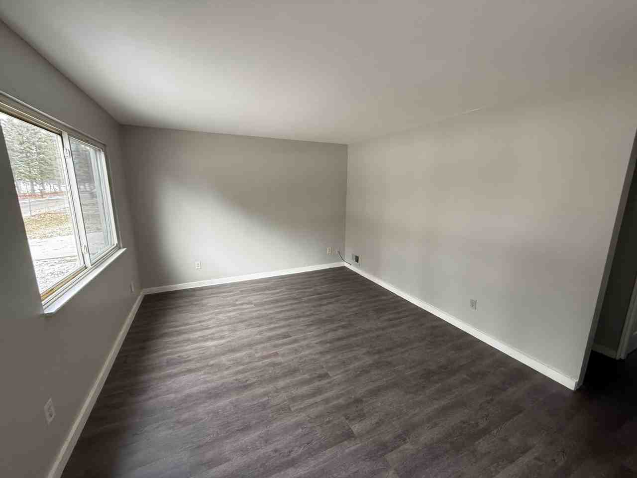 764 Parkwood Ave #NA - Photo 4 of 10