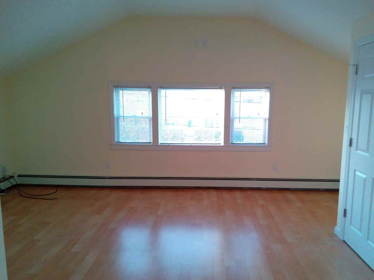 22 Montgomery Ave #2 - Photo 2 of 8