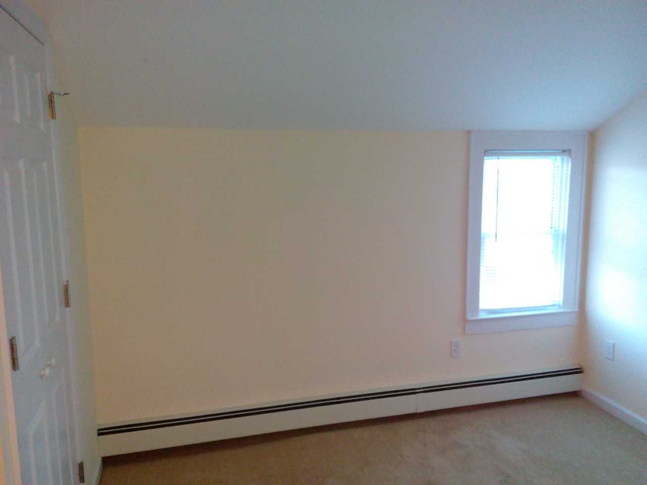 22 Montgomery Ave #2 - Photo 7 of 8