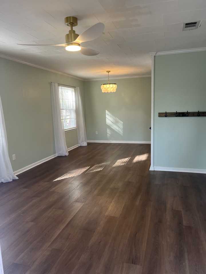 1605 Mcmillan Ave #NA - Photo 4 of 25