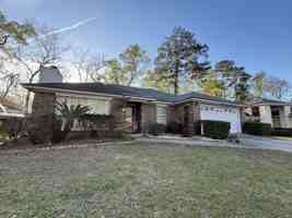 featured image of 5 Saint Ives Pl #NA