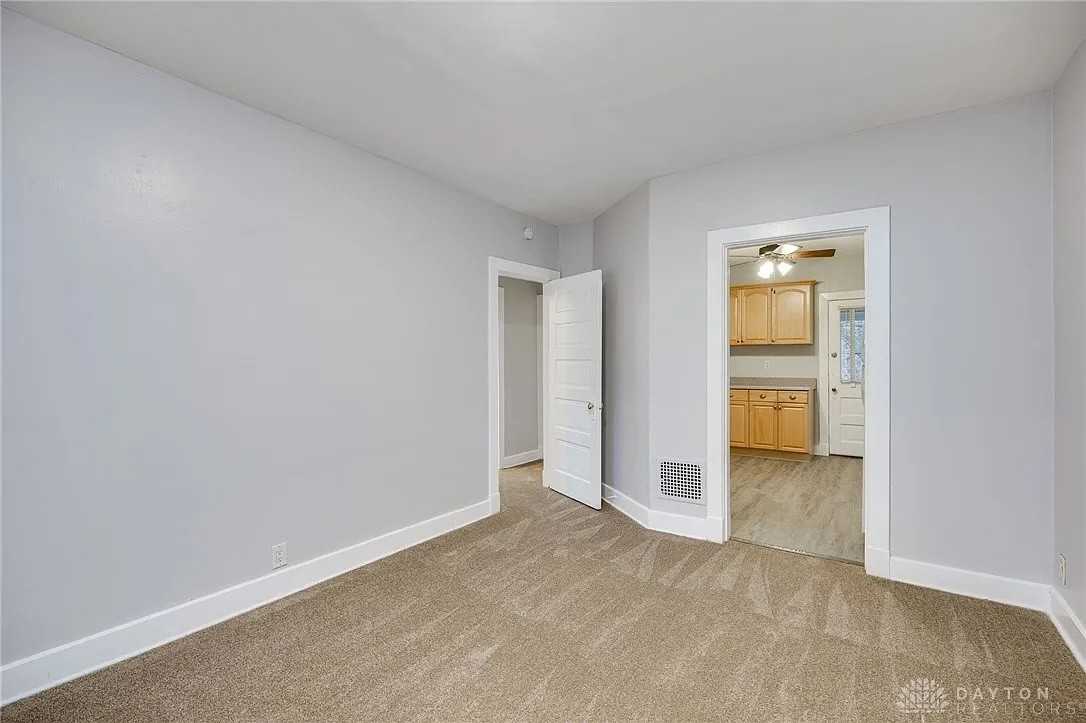 161 Park Dr #NA - Photo 7 of 10