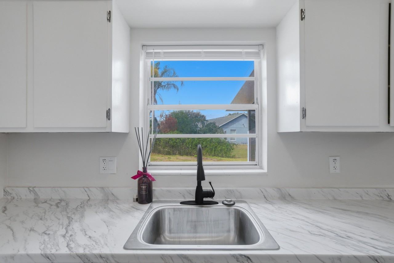 600 Nicole Blvd #NA - Photo 6 of 17