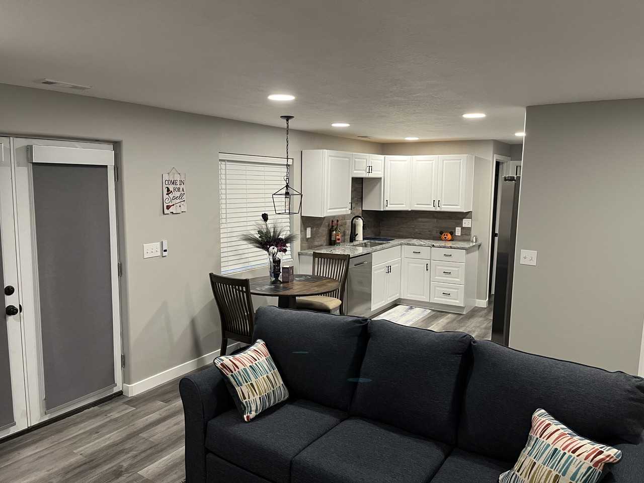 328 S 1150 E - Photo 2 of 14