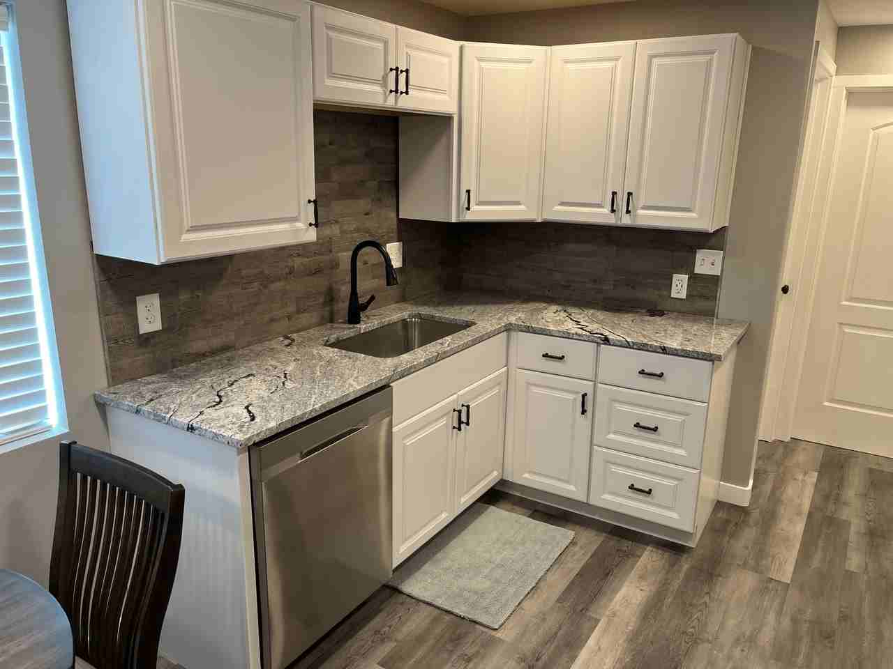 328 S 1150 E - Photo 3 of 14