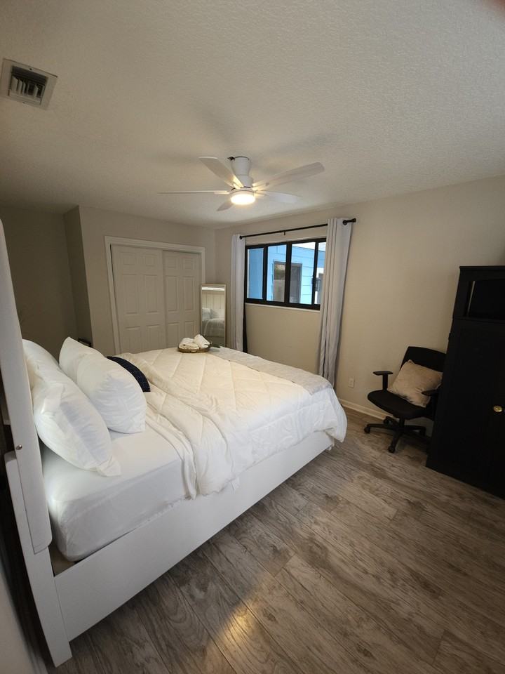 4220 Lane Ave S #23 - Photo 4 of 15