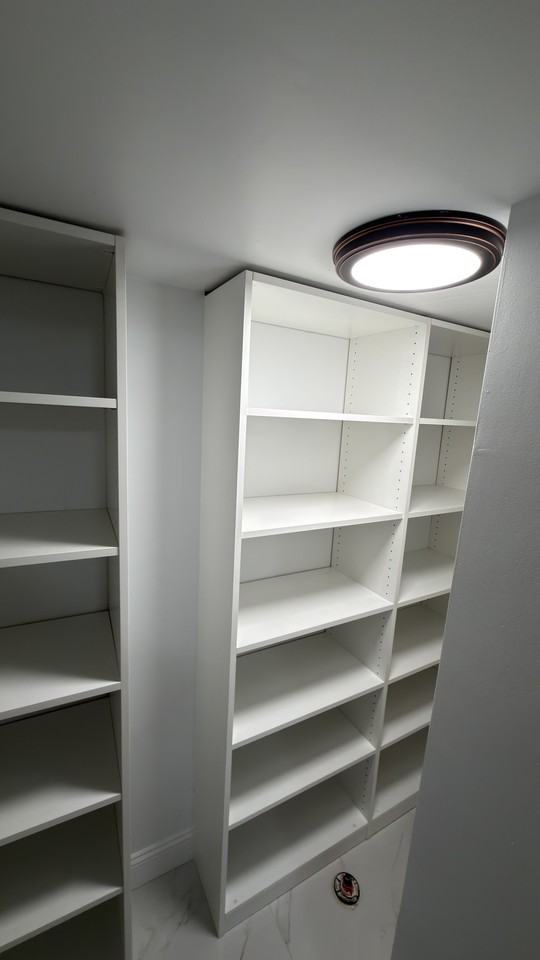 1829 Yates Ave #BS - Photo 3 of 10