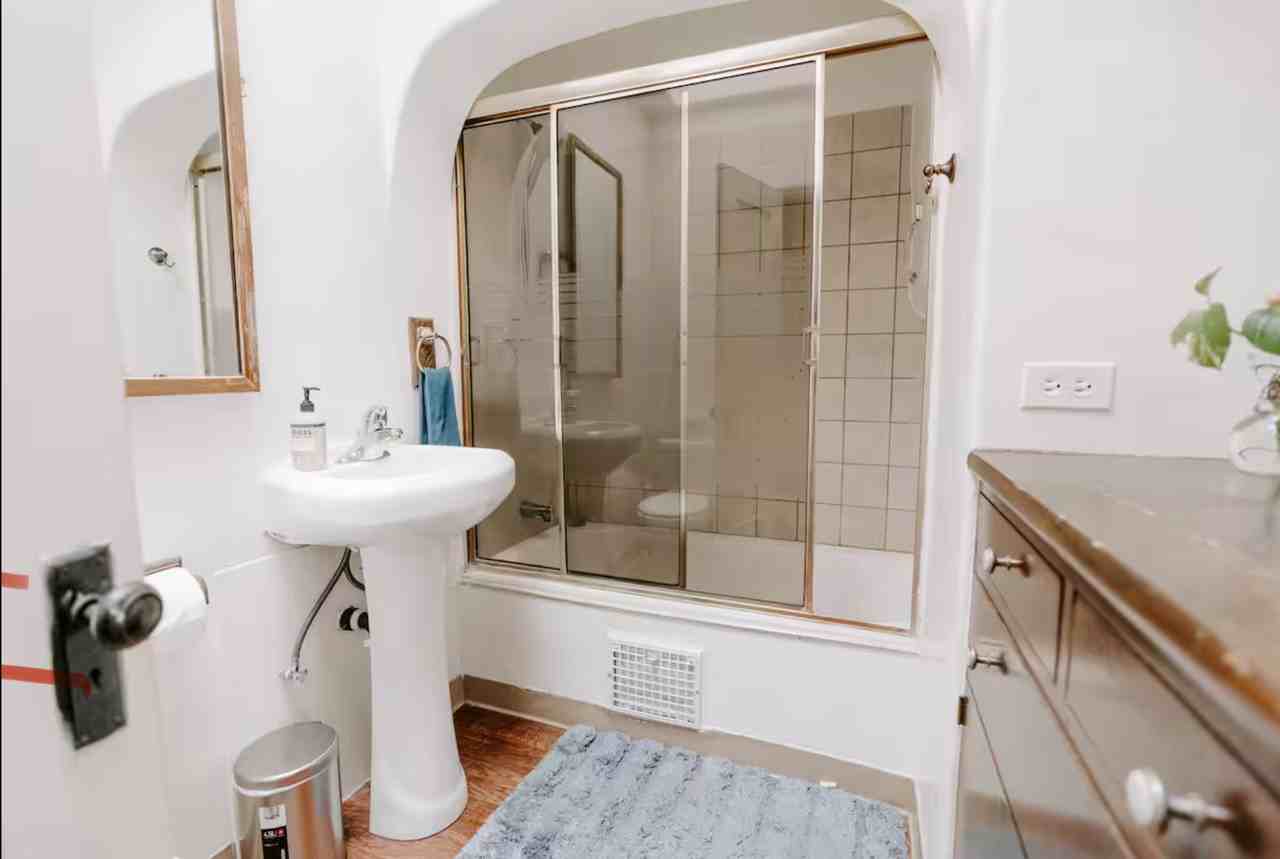 435 E St #NA - Photo 2 of 19