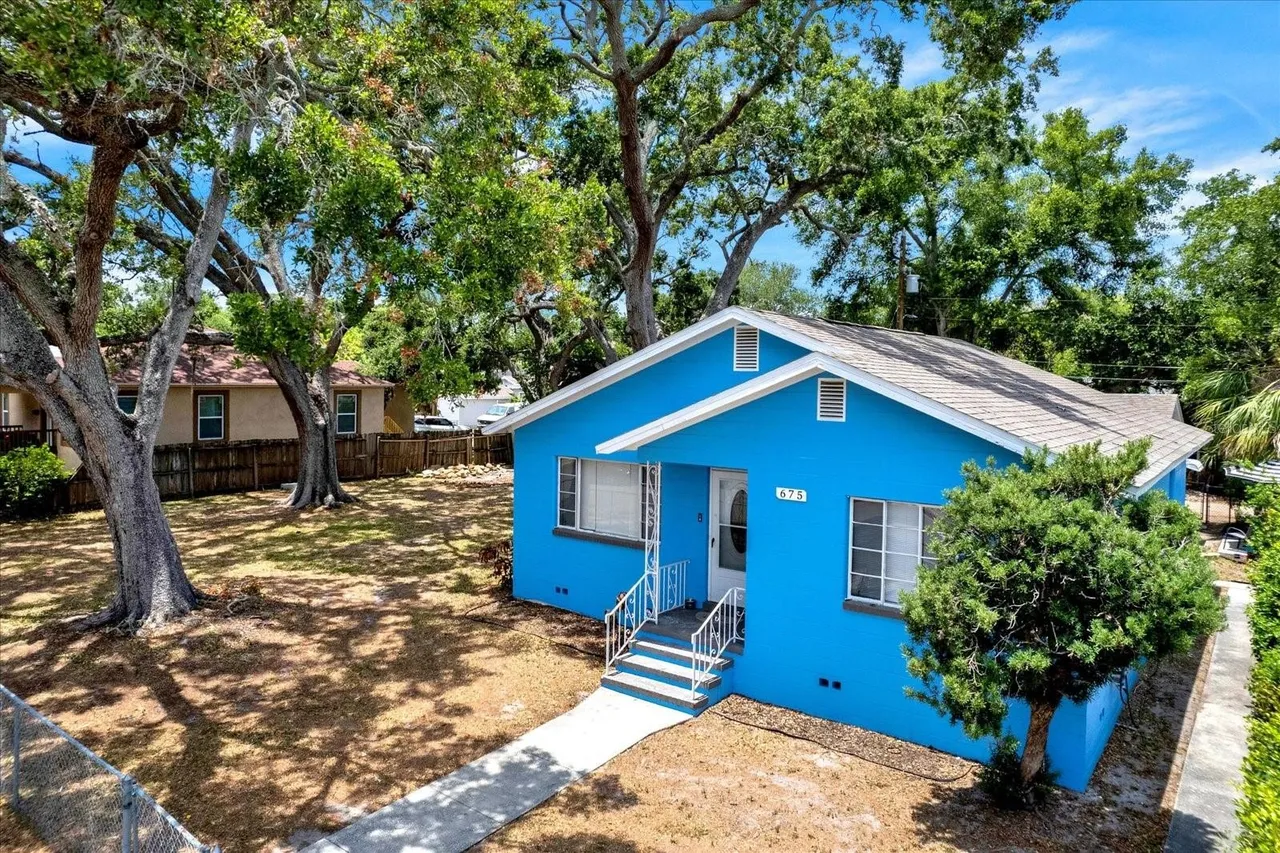 675 17th Ave S #NA - Photo 2 of 12