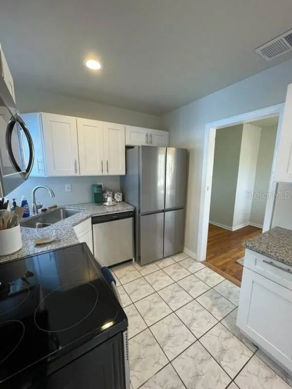 675 17th Ave S #NA - Photo 5 of 12