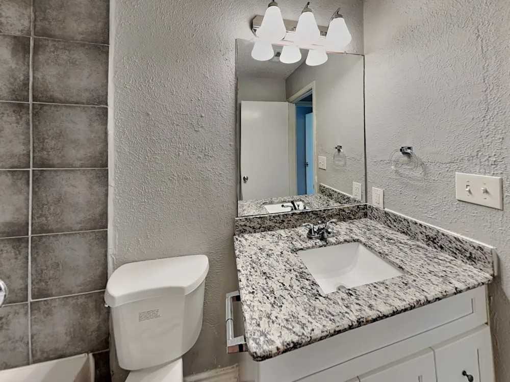 2808 Treeview Dr #NA - Photo 5 of 13