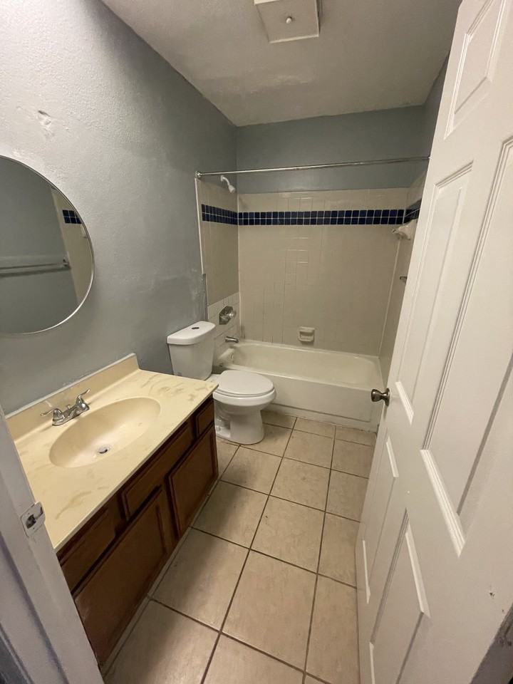 4113 Dijon Dr #H - Photo 3 of 9