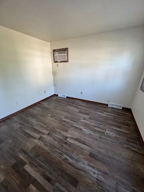 1618 Oak St #1618 - Photo 6 of 6