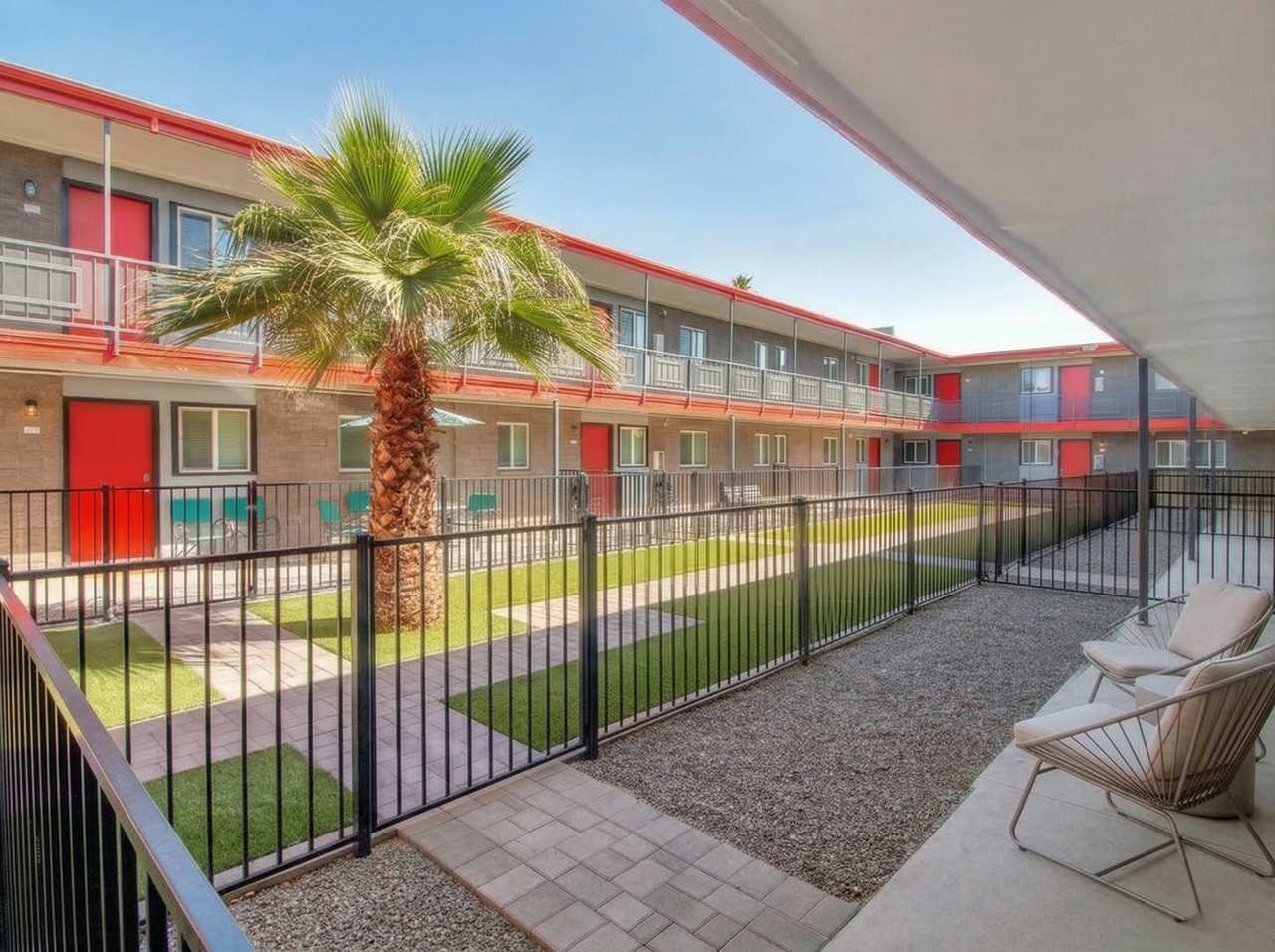 834 N 13th Ave #109 - Photo 2 of 17