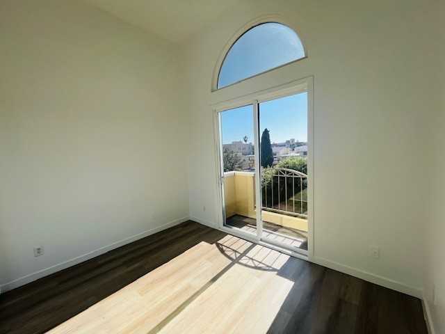 3614 Empire Dr #202 - Photo 2 of 18