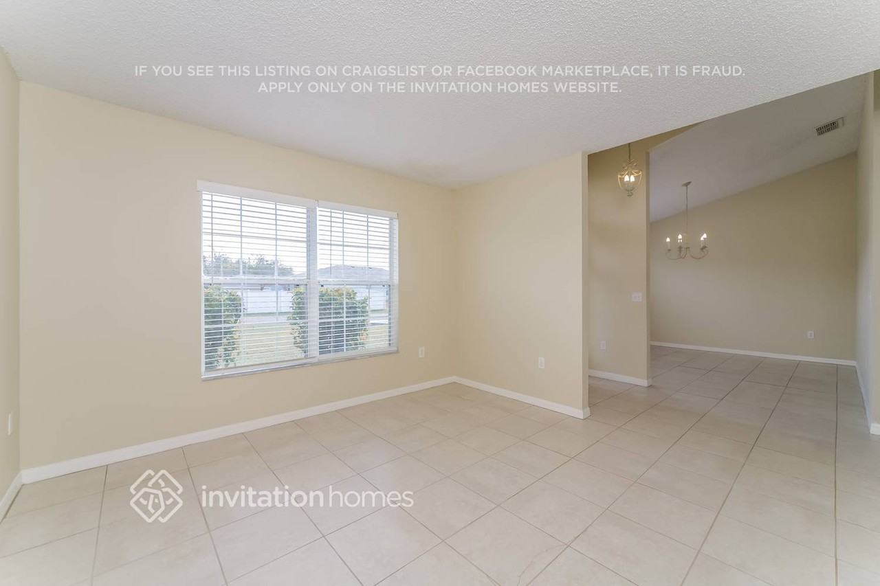 307 Shad Way - Photo 3 of 17
