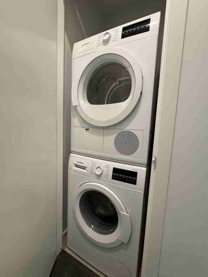 6788 Minoru Boulevard #507 - Photo 7 of 10