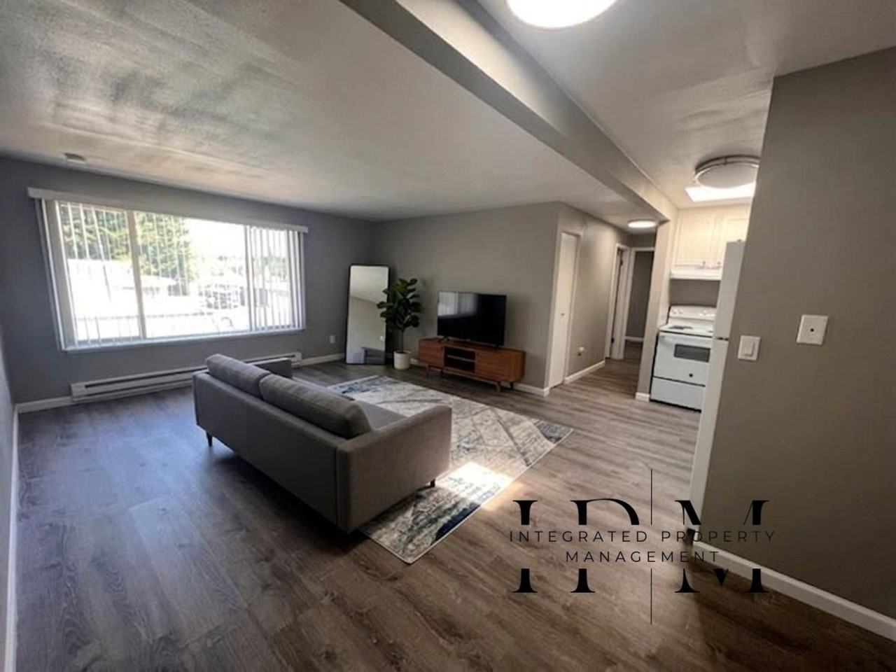 The Abbey - Photo 6 of 12