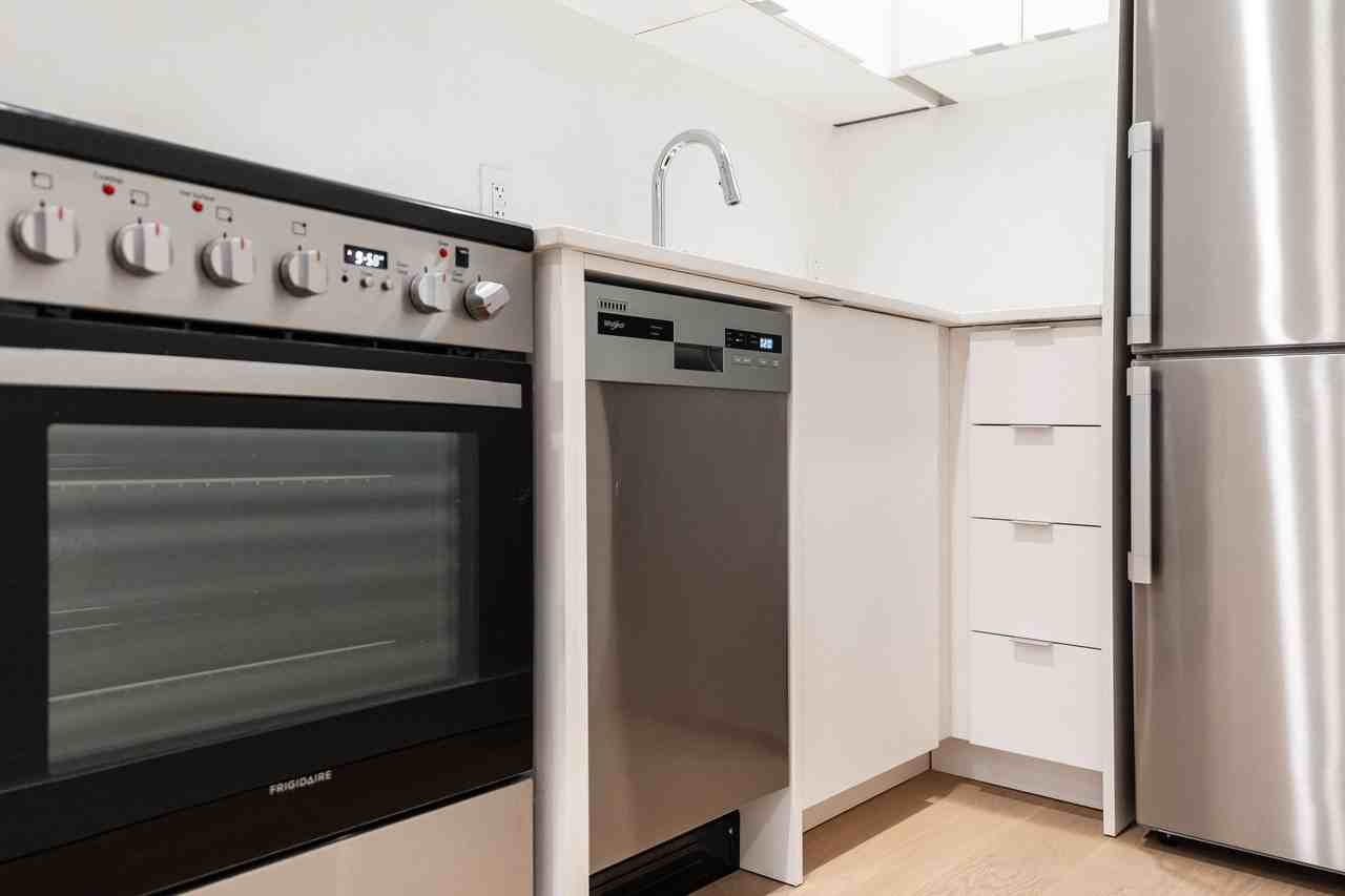 110 Wellesley Street East - Photo 3 of 12