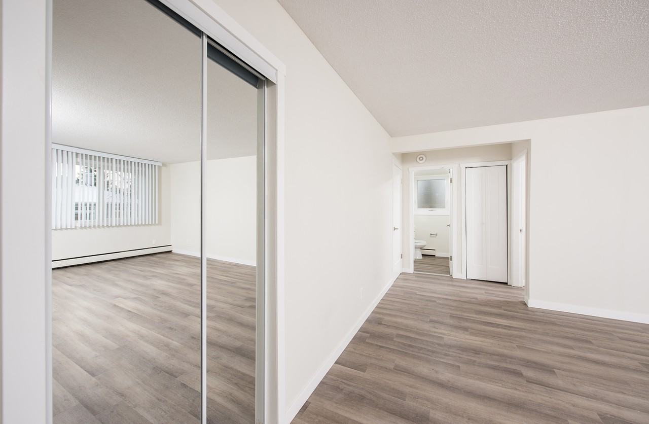 Stony Place Apartments - Photo 3 of 41