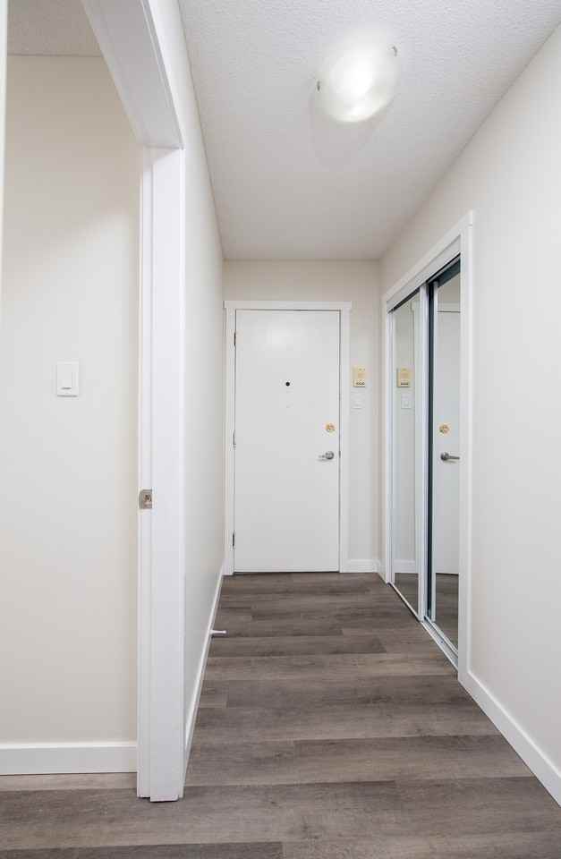 Stony Place Apartments - Photo 4 of 41